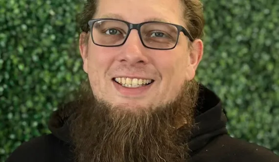 Porträt von Benjamin Klein, Full Stack Entwickler für PHP und Laravel