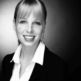 Lisa Bewersdorff Marketing Assistant Accenture Interactive
